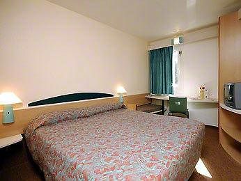Ibis Hotel 3*